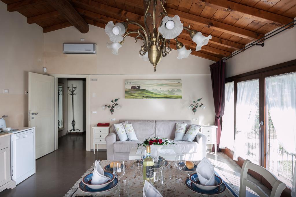 Corte Dei Soavi Suites - Apartments 索阿韦 客房 照片